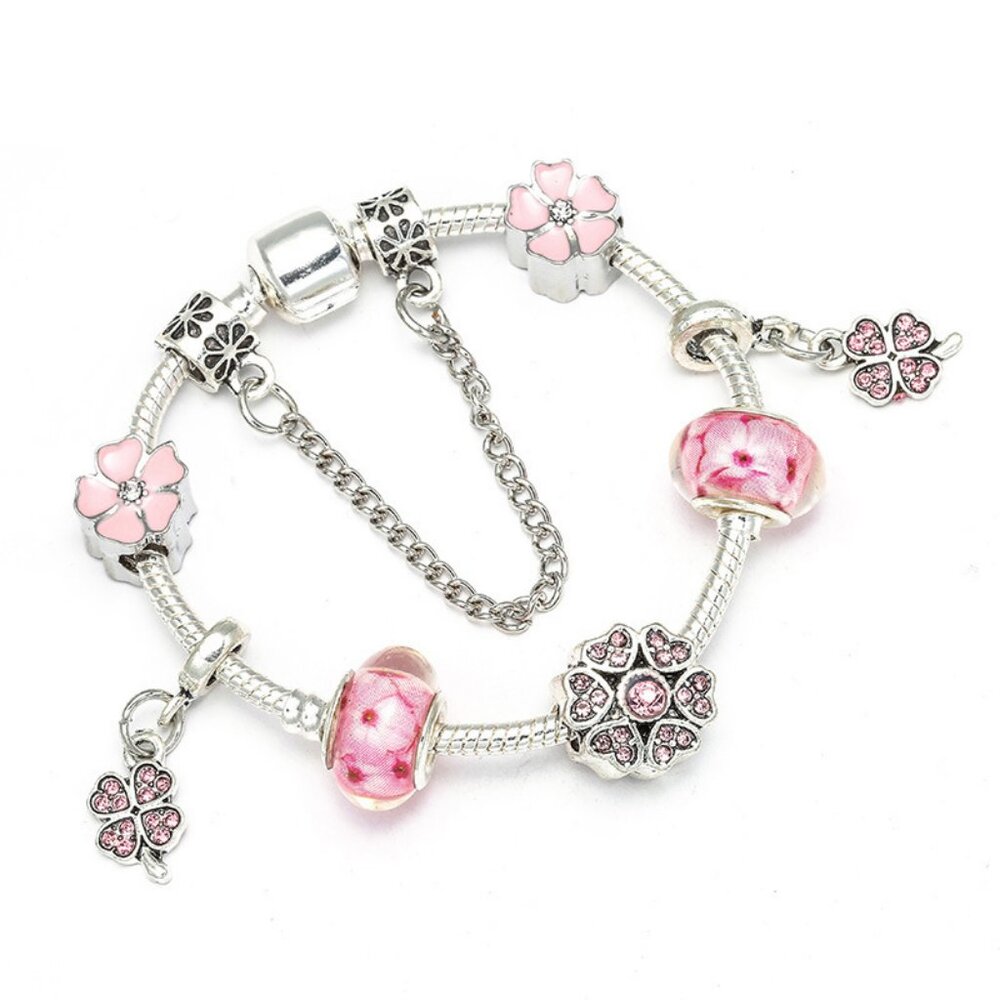 Pink beaded bracelet, diamond-encrusted pink flower beaded bracelet